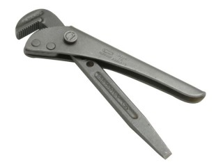 Footprint 698w Pipe Wrench 9.in £21.79
